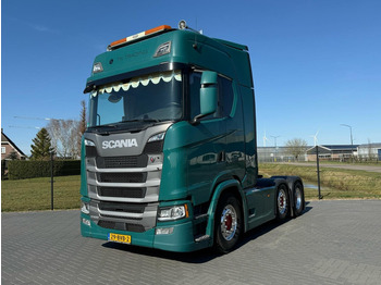 Vilcējs SCANIA S 500