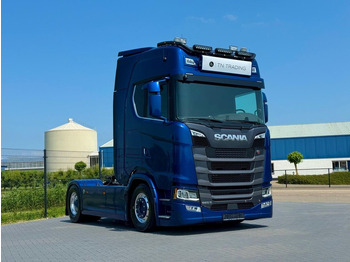 Vilcējs SCANIA S 660
