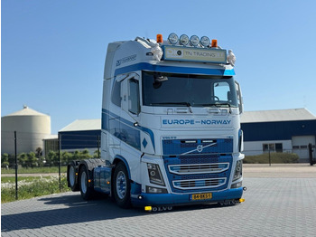 Vilcējs VOLVO FH16 750