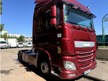 Vilcējs DAF XF 460