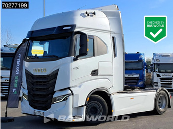 Vilcējs IVECO S-WAY