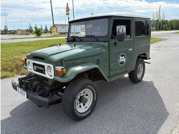 Vieglā automašīna TOYOTA Land Cruiser