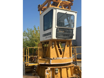 Torņa celtnis LIEBHERR