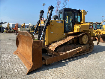 Buldozers CATERPILLAR D6T