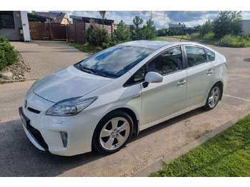 Sedans Toyota Corolla: foto 5