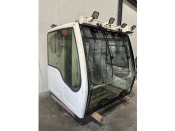 Kabīne un interjers LIEBHERR