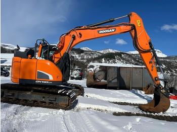 Kāpurķēžu ekskavators DOOSAN DX140LCR-5