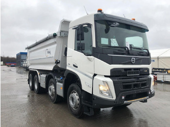 Kravas automašīna pašizgāzējs VOLVO FMX 500