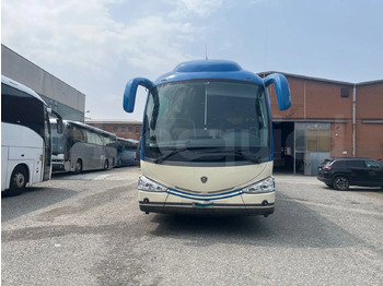 Starppilsētu autobuss SCANIA Irizar