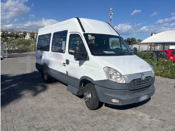 Mikroautobuss IVECO Daily