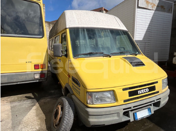 Skolas autobuss IVECO Daily