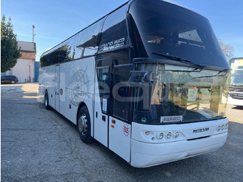 Starppilsētu autobuss NEOPLAN