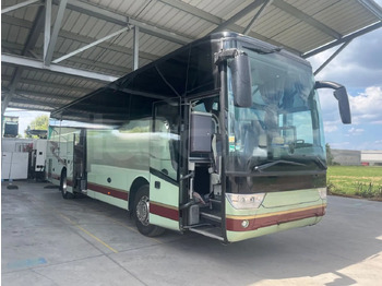 Starppilsētu autobuss VAN HOOL