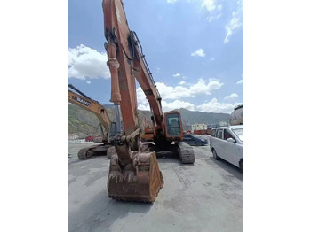 Kāpurķēžu ekskavators DOOSAN DH225
