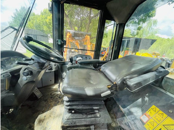 Riteņu iekrāvējs KOMATSU WA380-8