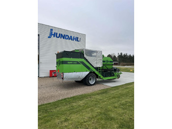 Kartupeļu kombains AVR