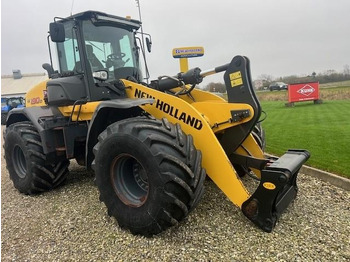 Riteņu iekrāvējs NEW HOLLAND W190