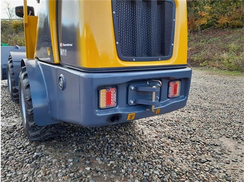Mini iekrāvējs Eurotrac W11: foto 4