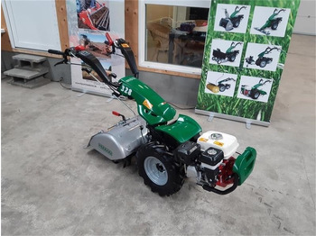 Komunālais traktors