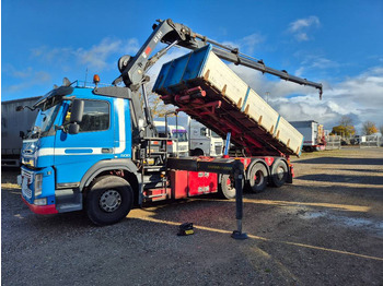Kravas auto ar manipulatoru VOLVO FM 500