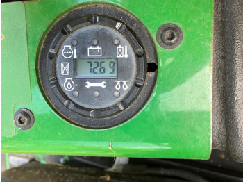 John Deere 1570 Commercial Outfront with 72 inch rear discharge deck līzingu John Deere 1570 Commercial Outfront with 72 inch rear discharge deck: foto 5