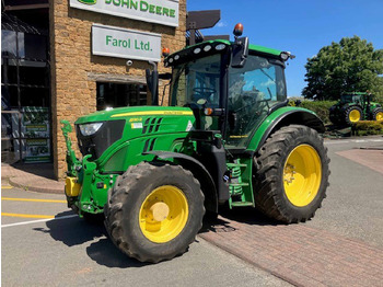 Traktors JOHN DEERE 6130R