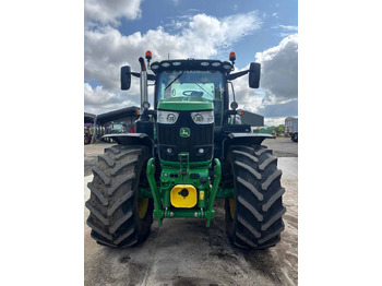 Traktors John Deere 6215R: foto 3