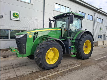 Traktors JOHN DEERE 8R Series