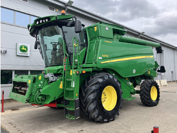 Labības kombains JOHN DEERE T670