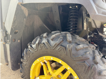 Kvadricikls John Deere XUV865M Gator: foto 5
