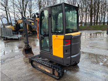 Mini-ekskavators Volvo EC 20 E: foto 3