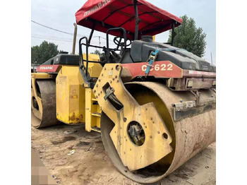 Ceļu veltnis DYNAPAC