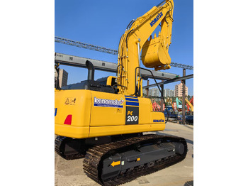 Kāpurķēžu ekskavators KOMATSU PC200-7