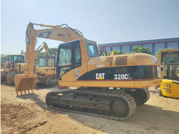 Kāpurķēžu ekskavators CATERPILLAR 320CL: foto 2 Kāpurķēžu ekskavators CATERPILLAR 320CL: foto 2
