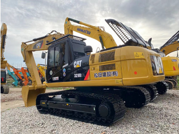 Kāpurķēžu ekskavators CATERPILLAR 329D