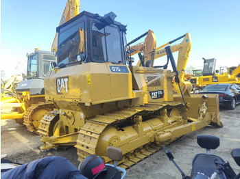 Kāpurķēžu ekskavators CATERPILLAR D7G