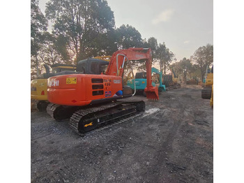 Mini-ekskavators HITACHI ZX120