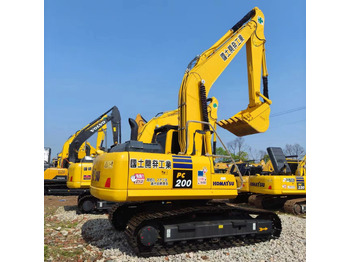 Kāpurķēžu ekskavators KOMATSU PC200-8