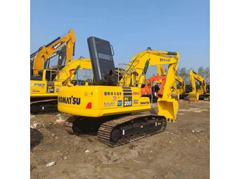 Kāpurķēžu ekskavators KOMATSU PC200: foto 4