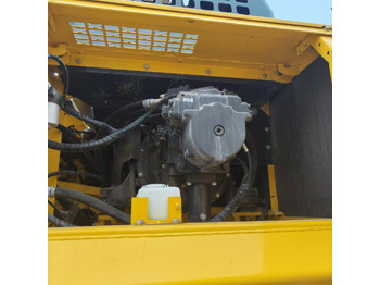 Kāpurķēžu ekskavators KOMATSU PC450: foto 4