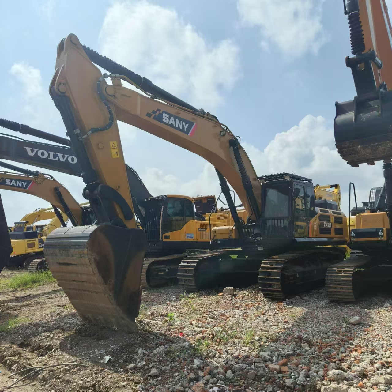 Kāpurķēžu ekskavators SANY SY485H: foto 2