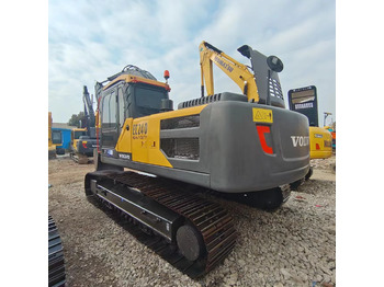 Kāpurķēžu ekskavators VOLVO EC240
