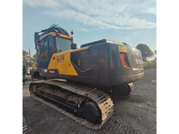 Kāpurķēžu ekskavators VOLVO EC290