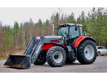 Traktors MASSEY FERGUSON