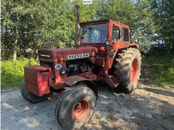 Traktors VOLVO