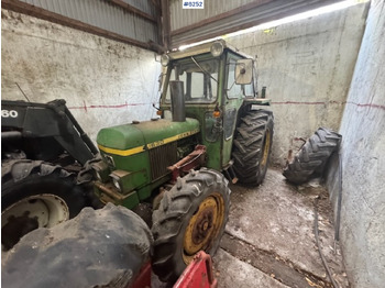 Traktors JOHN DEERE 30 Series