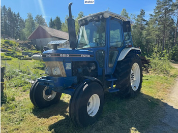 Traktors FORD