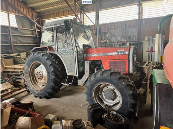Traktors MASSEY FERGUSON 1000 series