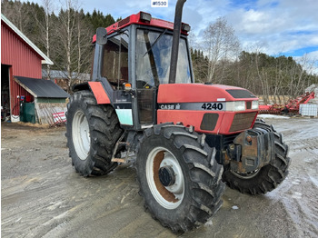Traktors CASE IH XL