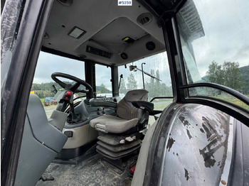 2004 Valtra M120-4 w/ loader and bucket līzingu 2004 Valtra M120-4 w/ loader and bucket: foto 5